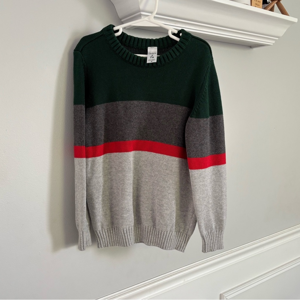 Boys Carters Holiday Sweater- Size 7
